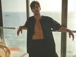 Celebrity wallpaper of Ishaan Khatter