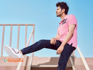 Celebrity wallpaper of Kartik Aaryan