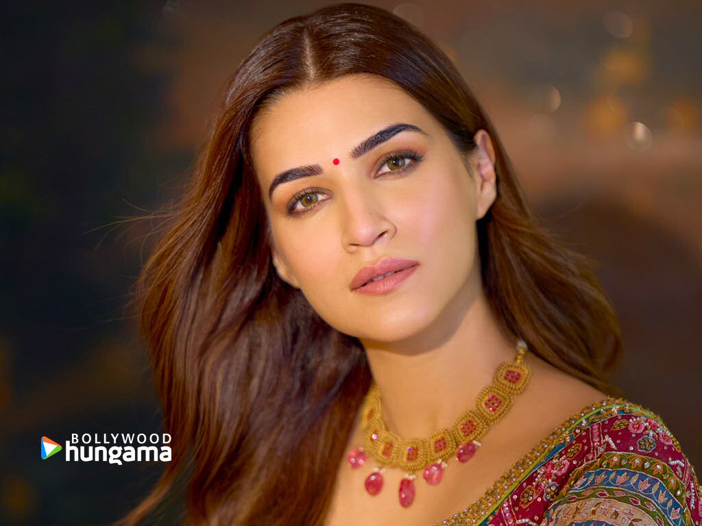 Kriti Sanon Wallpapers | kriti-sanon-1-376 - Bollywood Hungama