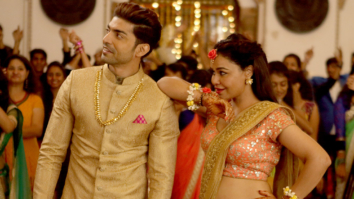 Movie Wallpapers Of The Laali Ki Shaadi Mein Laddoo Deewana