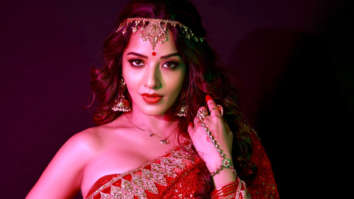 Celeb Wallpapers Of Monalisa