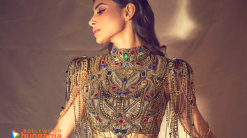 Celebrity wallpaper of Mouni Roy