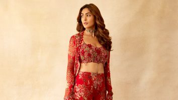 Celeb Wallpapers Of Mrunal Thakur