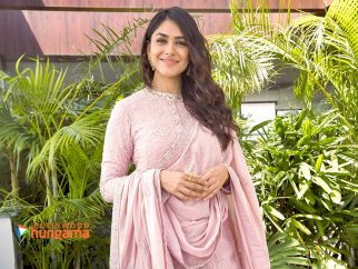 Celebrity wallpaper of Mrunal Thakur