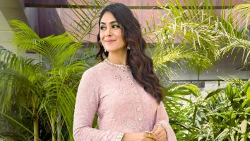 Celebrity wallpaper of Mrunal Thakur