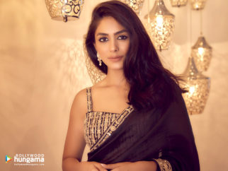 Celeb Wallpapers Of Mrunal Thakur