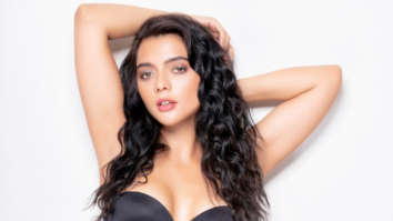 Celebrity wallpapers of Ruhi Singh