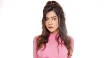Celebrity wallpaper of Ruhi Singh