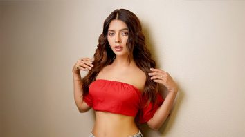 Celebrity wallpaper of Ruhi Singh