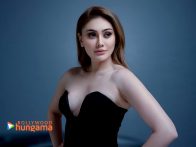 Celeb Wallpapers Of Shefali Jariwala