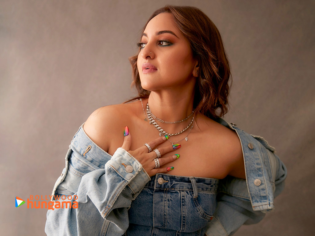 Sonakshi Sinha Sonakshi Sinha