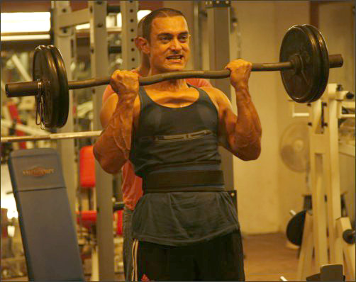 check out how aamir khan developed a chiseled physique within a years time 5