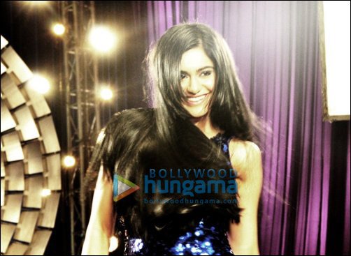 behind the scenes of parachute commercial featuring adah sharma 2