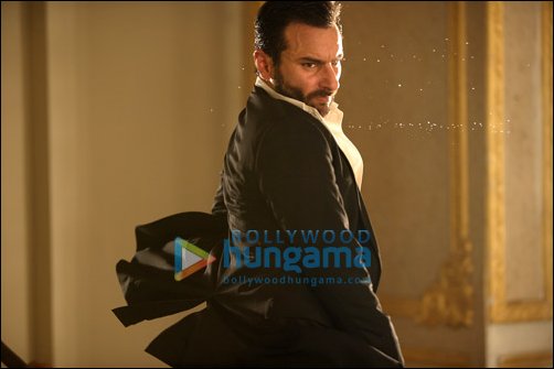 saif has blast dancing to pyaar ki pungi 5