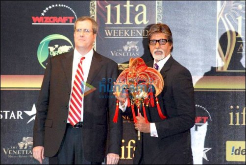 big b announces macau as the venue for iifa 2009 5