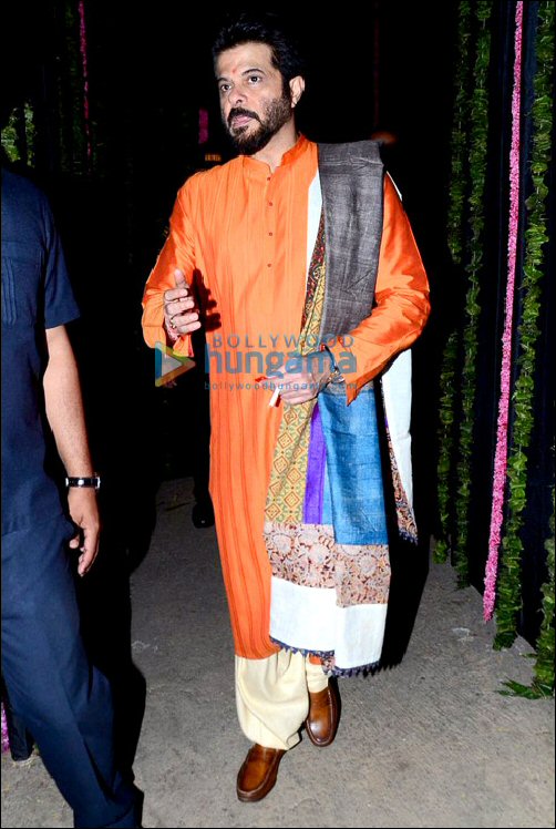 check out bollywood stars at the diwali bash of the bachchans 7