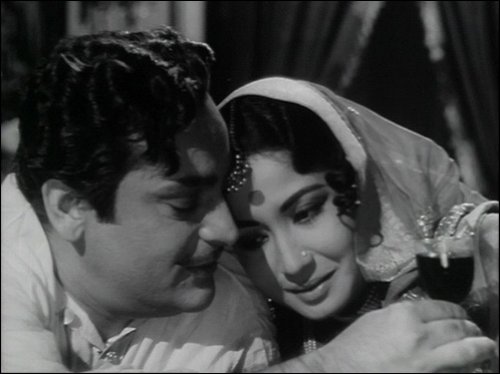 5 most romantic moments in bollywood flicks by karan johar 3