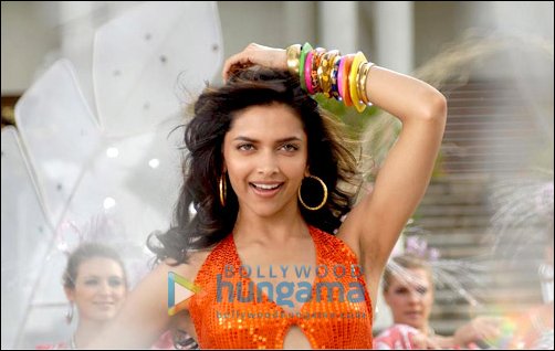 deepika padukones sizzling hot item number in telugu flick love 4 ever 4