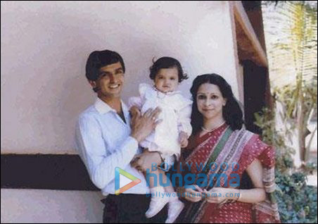 check out deepikas childhood pictures 4