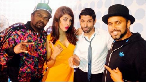 check out priyanka anushka ranveer farhan on dil dhadakne do sets 2