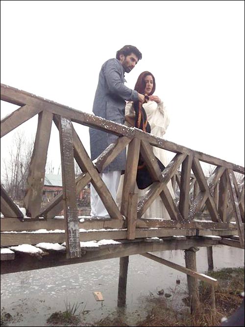 check out katrina kaif and aditya roy kapur snapped during the shoot of fitoor 3 check out katrina kaif and aditya roy kapur snapped during the shoot of fitoor 3