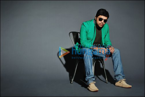 presenting himesh reshammiyas new look for his international album da edge 4 presenting himesh reshammiyas new look for his international album da edge 4