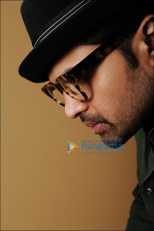 presenting himesh reshammiyas new look for his international album da edge 5 presenting himesh reshammiyas new look for his international album da edge 5