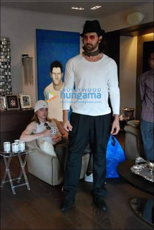 check out hrithik tries various get ups for first look of guzaarish 6