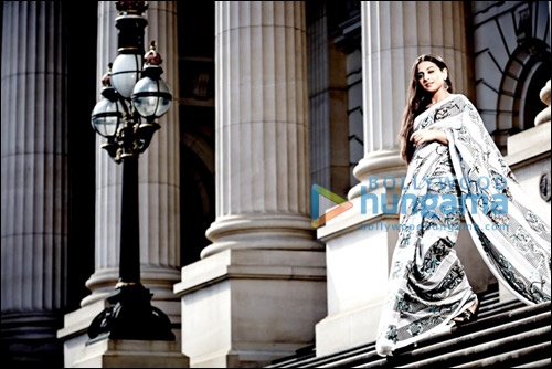 check out vidyas photo shoot with akira isogawa and susan dimasi 5