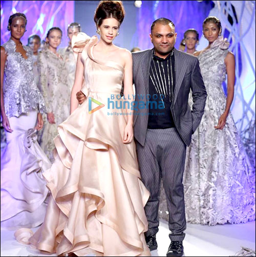 check out b town showstoppers at india couture week 2015 10