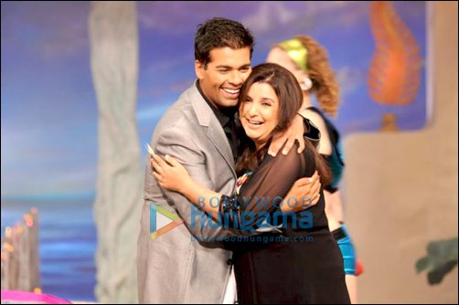 sonam kapoor and karan johar on farah khans tere mere beach mein 5
