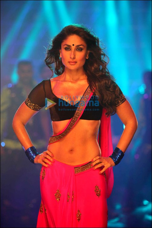 Karina Kapur Hot Sex - Check out: Kareena sizzles in 'Halkat Jawani' - Bollywood Hungama