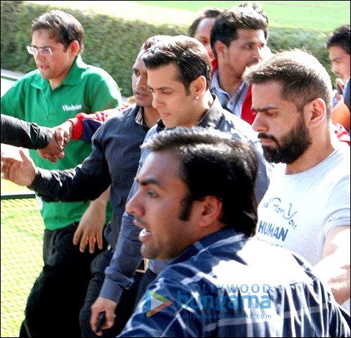 check out salman and jacqueline on the sets of kick 2