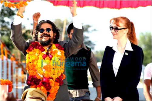 check out rajat kapoor neha dhupia and amole gupte in with love to obama 3 check out rajat kapoor neha dhupia and amole gupte in with love to obama 3