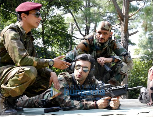 ranbir kapoor meets the 1st para battalion 2