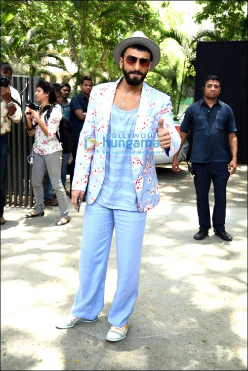 check out ranveer singhs top 5 looks during dil dhadakne do promotions 3