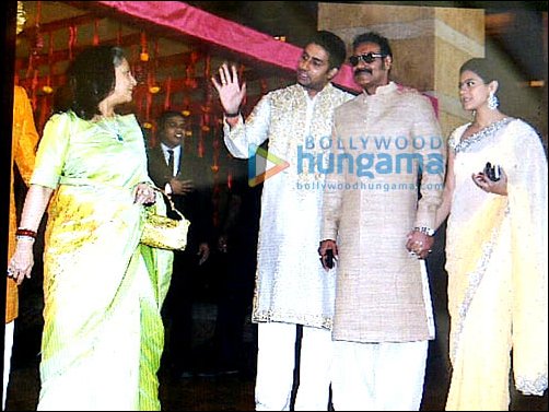 check out riteish genelia tie the knot 3