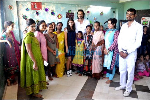 what bollywood stars did this week 384