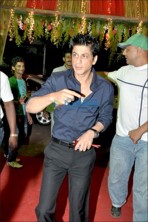 bollywood bling wedding style 6