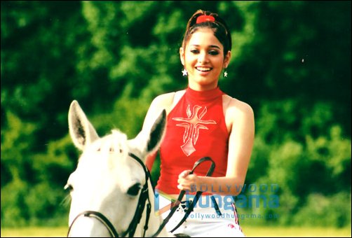 check out tamannaah during her early days in bollywood 3