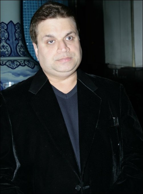 when tauranis sent a cake measuring 3 by 6 feet to subhash ghai 4