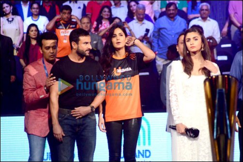 what bollywood stars did this week 963