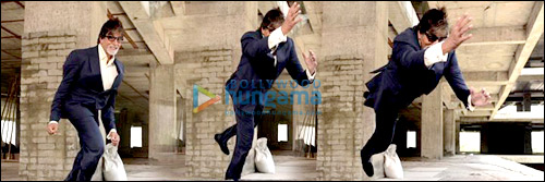 check out big bs action sequence in yudh 3