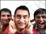 B.O. update: ‘3 Idiots’ Monday is bigger than Saturday