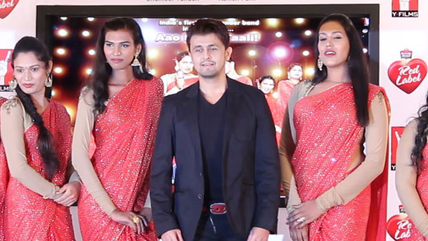 Sonu Nigam At The Launch Of ‘6 Packs Band – Happy’