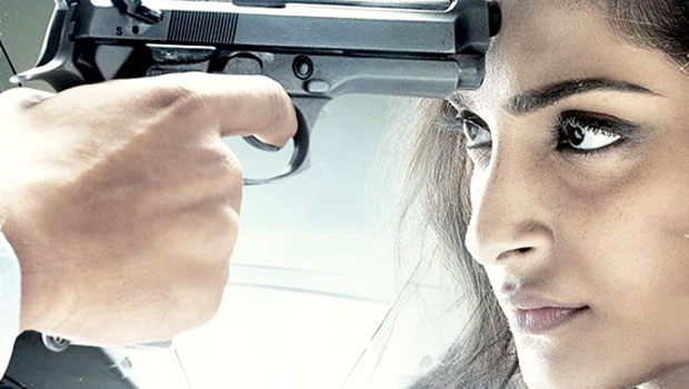 Aankhein Milayenge Darr Se (Neerja) Aankhein Milayenge Darr Se (Neerja)