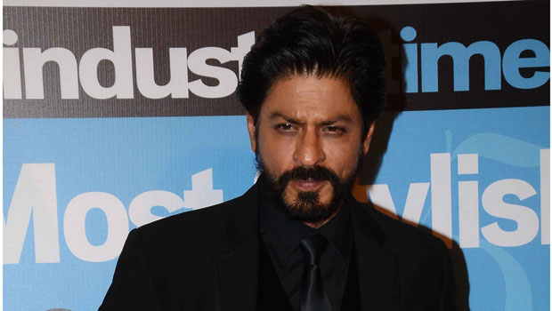 Check Out Who Shah Rukh Khan Is Rooting For Among Batman Vs Superman