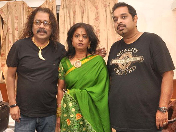 shankar hariharan and mahalaxmis concert for nagrik sikshan sanstha 2