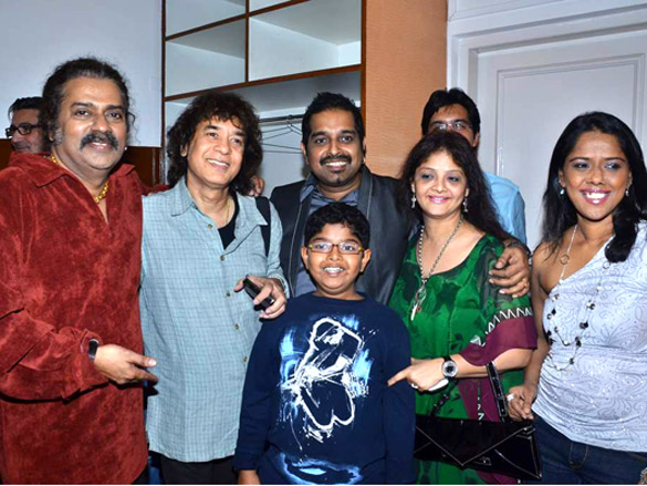 shankar hariharan and mahalaxmis concert for nagrik sikshan sanstha 14