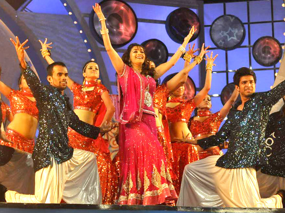 bollywood rocks at umang police show 2012 11